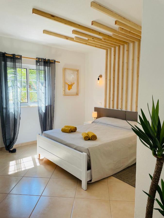 Travellers Guesthouse Lagos Dış mekan fotoğraf