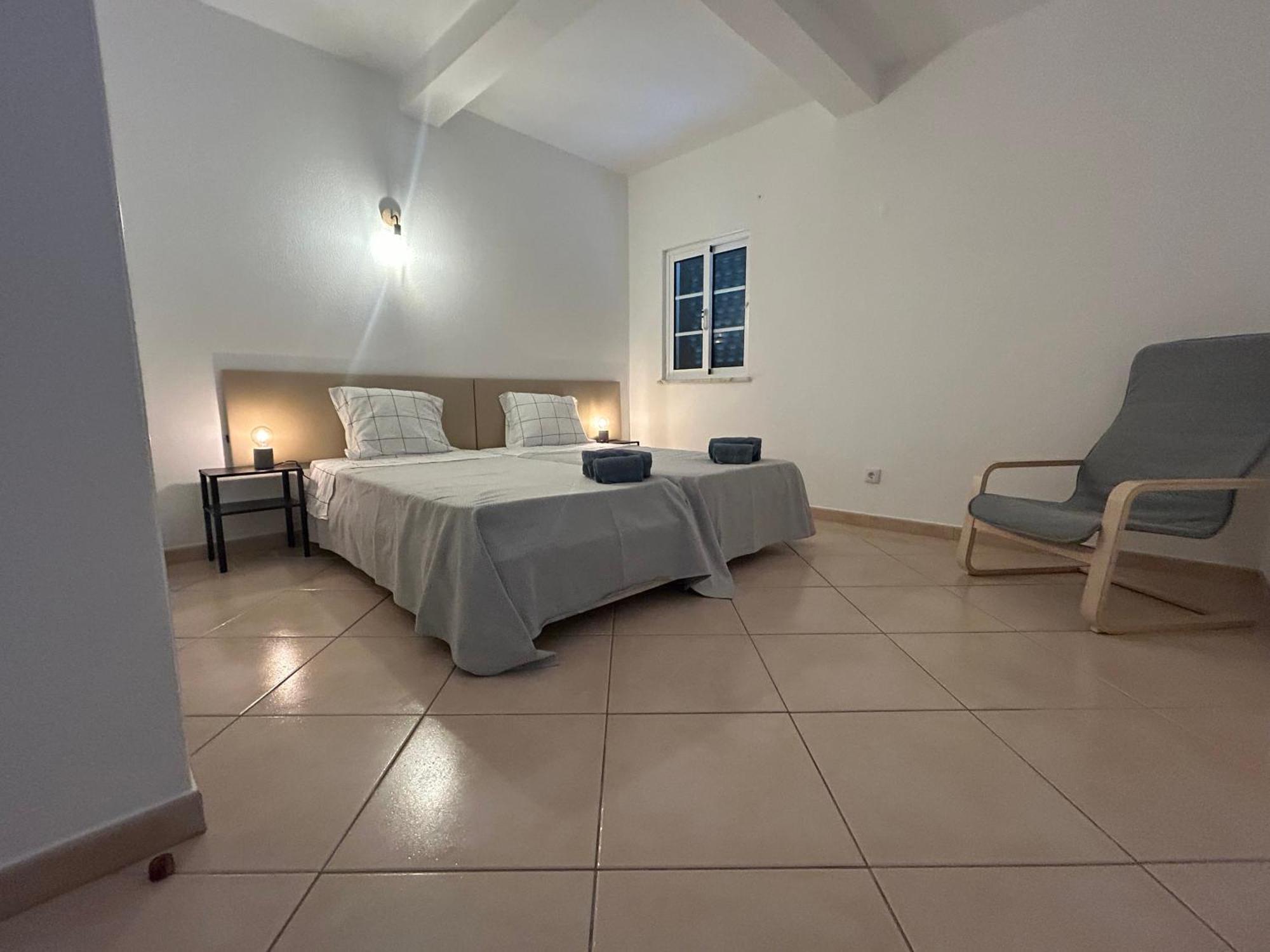 Travellers Guesthouse Lagos Dış mekan fotoğraf
