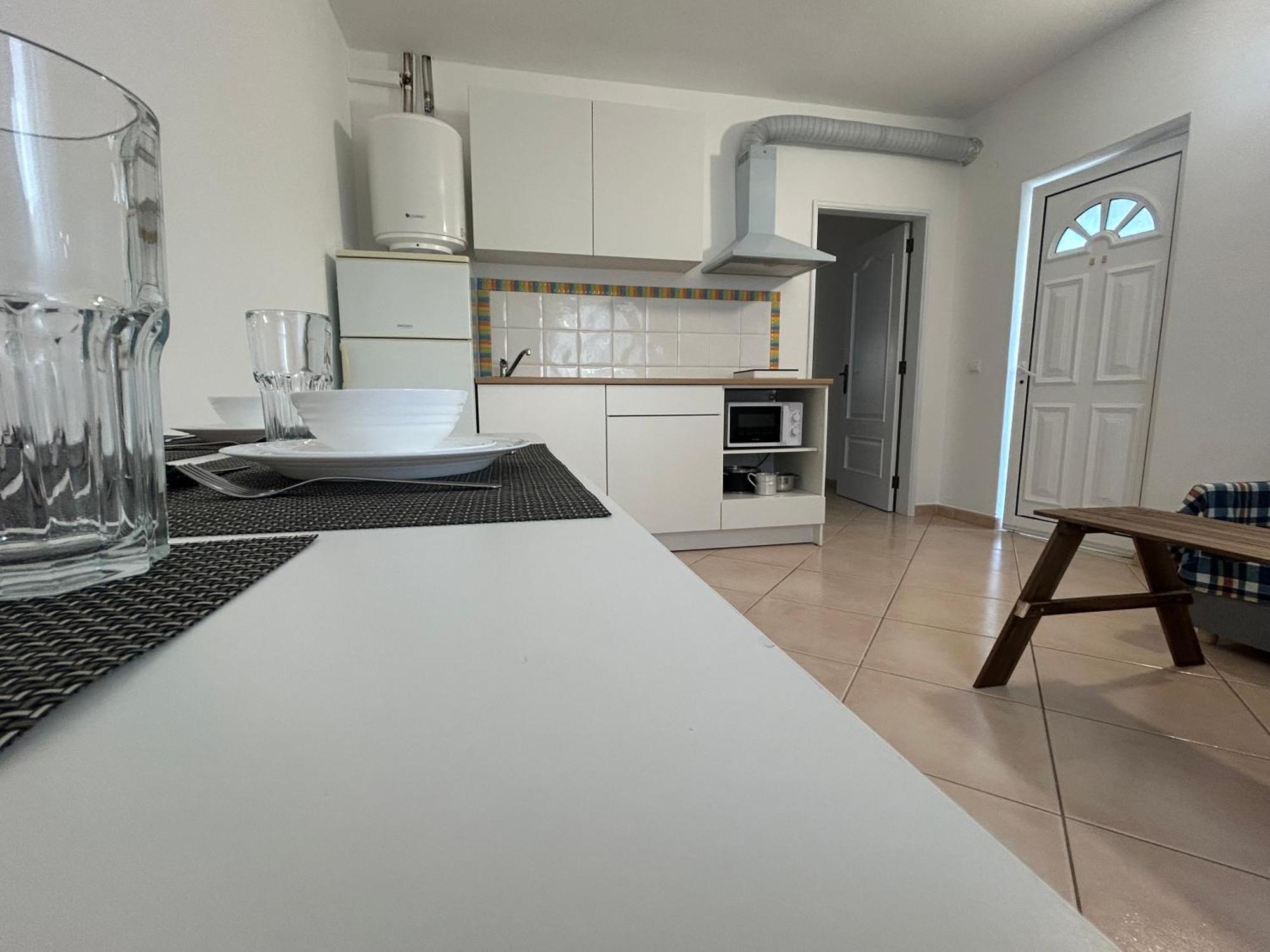Travellers Guesthouse Lagos Dış mekan fotoğraf