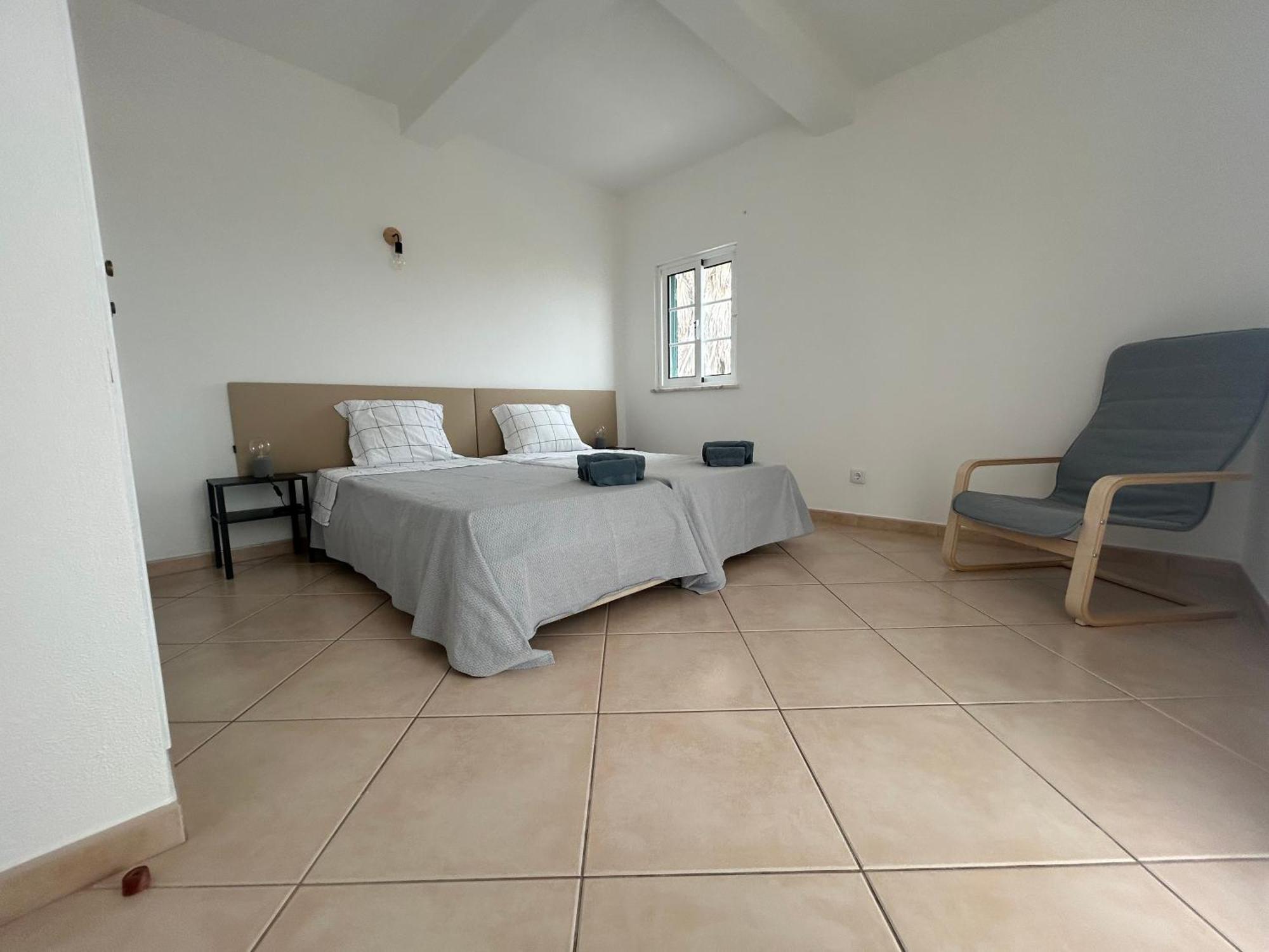 Travellers Guesthouse Lagos Dış mekan fotoğraf